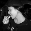edm2011-jenni-eating-gum